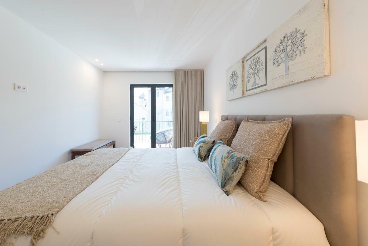 Lovelystay - Downtown Balcony Apartment With Free Parking Porto Exterior foto